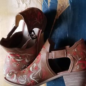 Kelsey Dagger Booties from Antrhopologie